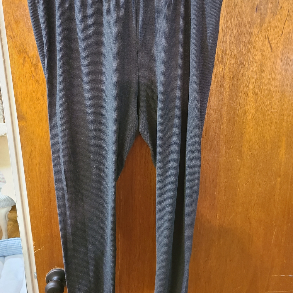 Old Navy Charcoal Ribbed Leggings